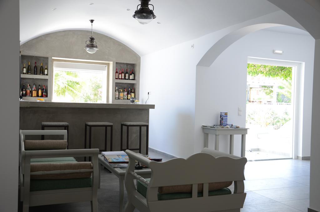 Hippocampus Hotel Kamári Extérieur photo